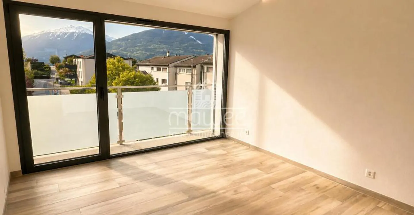 Villa MINERGIE d'exception avec vue panoramique, confort, modernité et autonomie énergétique - Photo 4 of 8