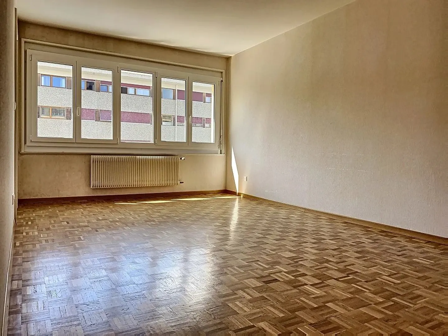Functional Studio in Sion - Photo 1 of 4