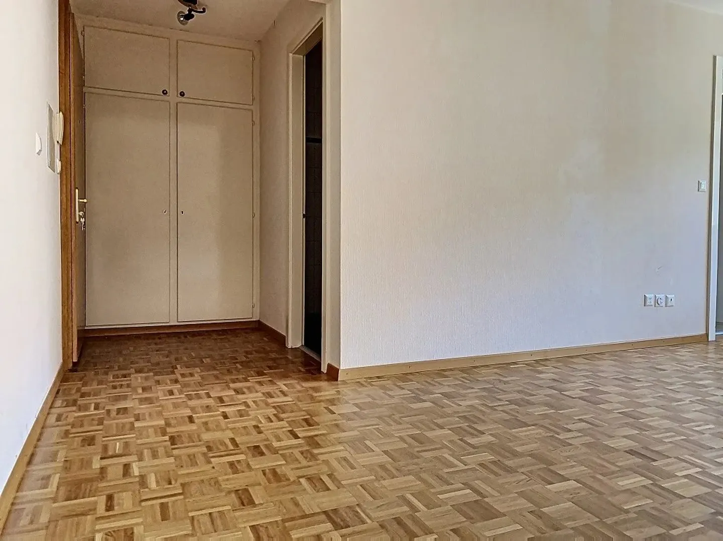 Functional Studio in Sion - Photo 2 of 4