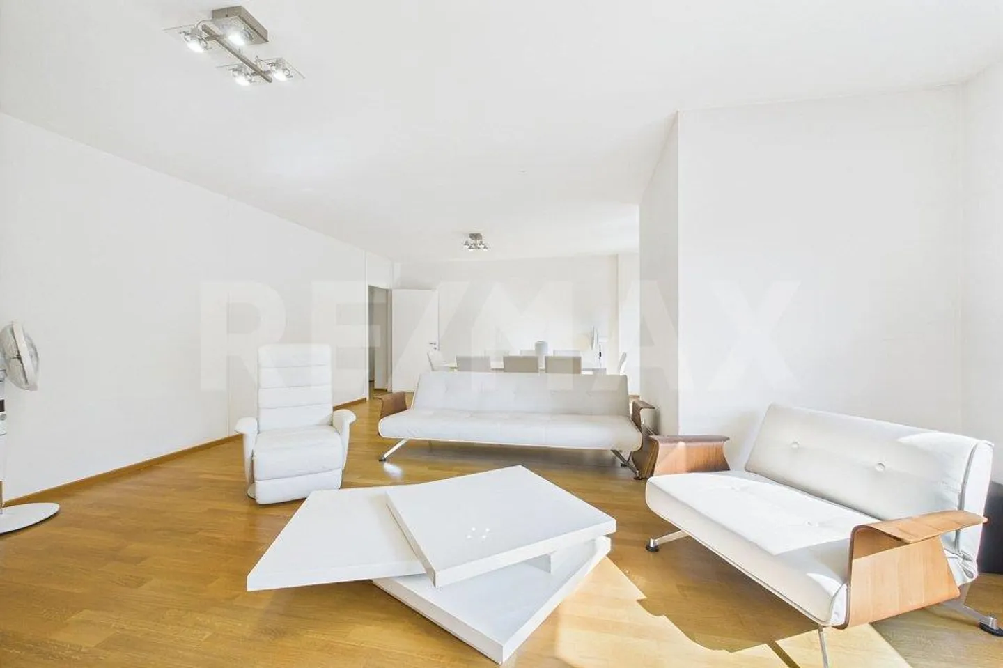 Lugano Cassarate – Elegante appartamento di 3 ½ locali, ristrutturato e a pochi passi dal lago - Foto 12 di 13
