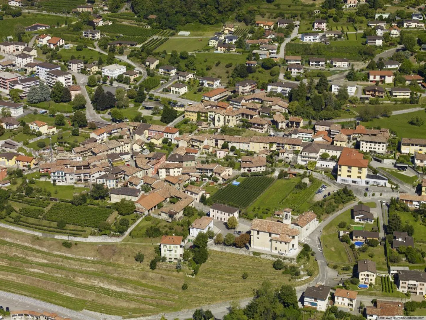 Terreno con licenza approvata - Foto 1 di 1
