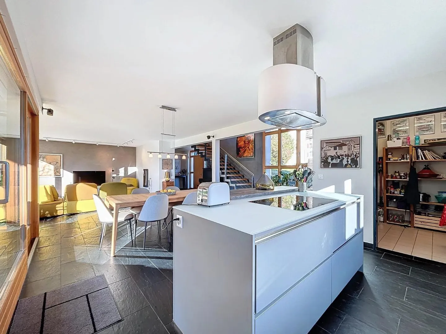 Prächtige Architekten-Villa in Chamoson - Foto 2 von 13