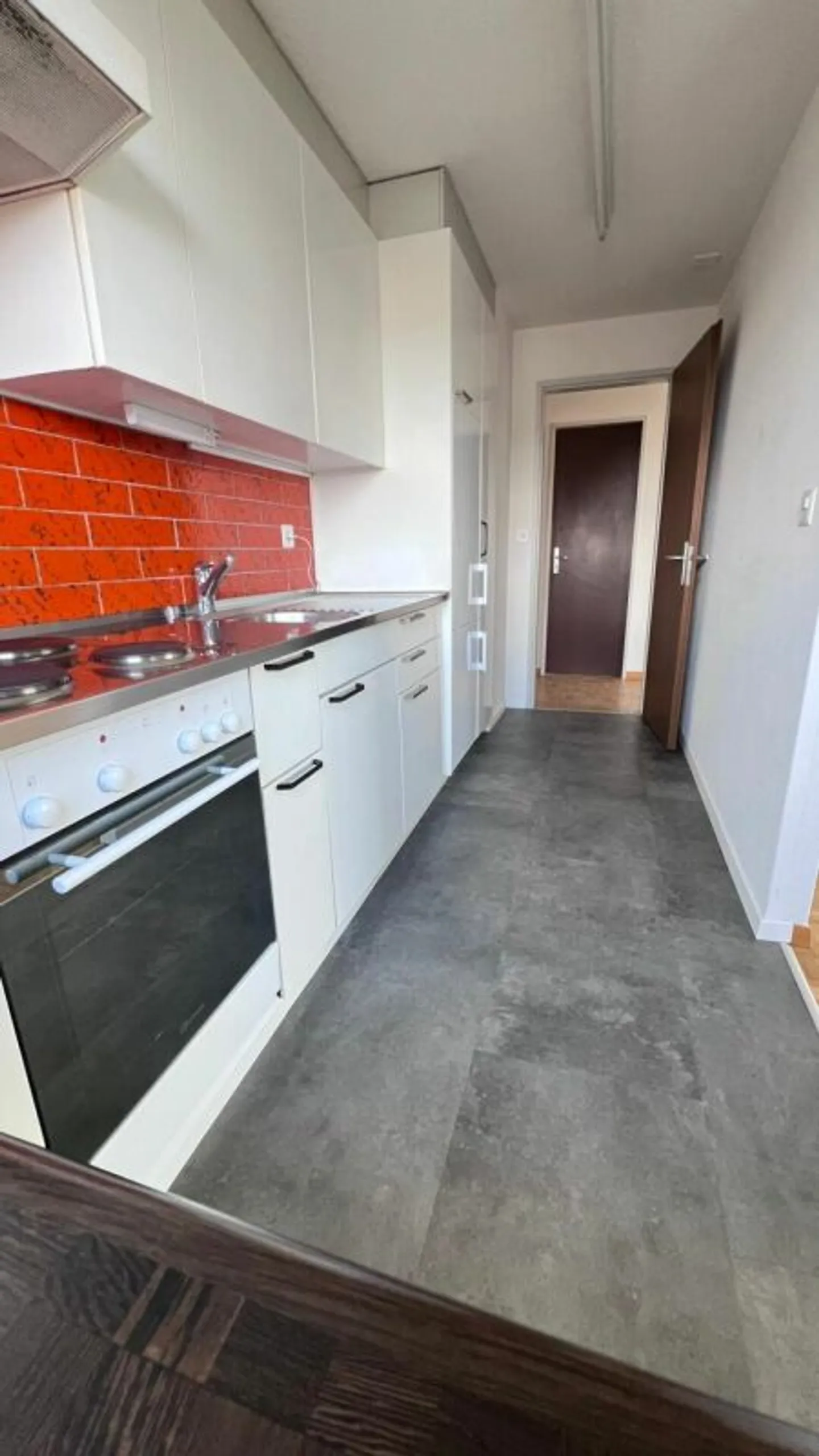 Bellissimo appartamento luminoso di 3,5 stanze - Foto 4 di 10