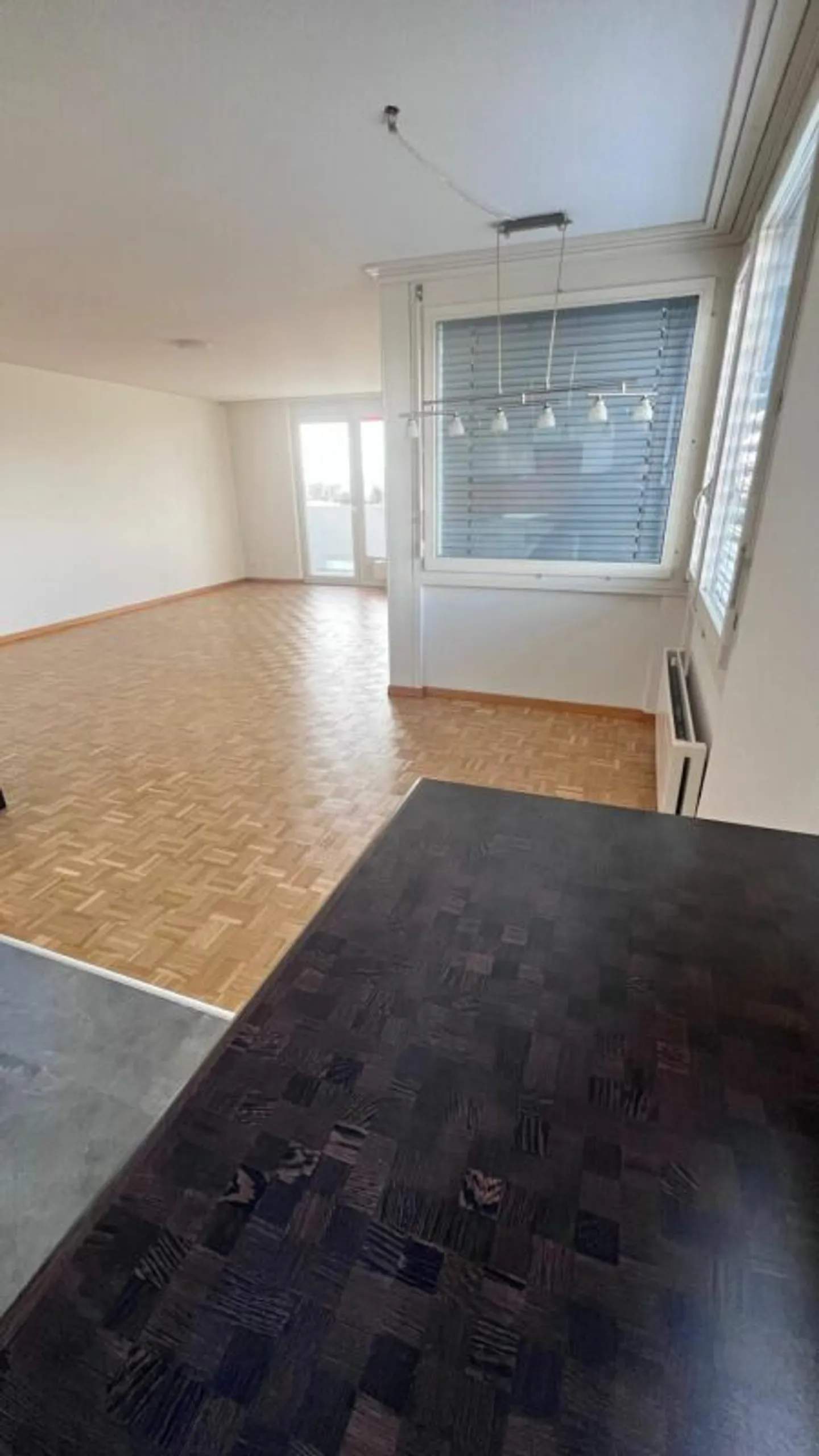 Bellissimo appartamento luminoso di 3,5 stanze - Foto 5 di 10