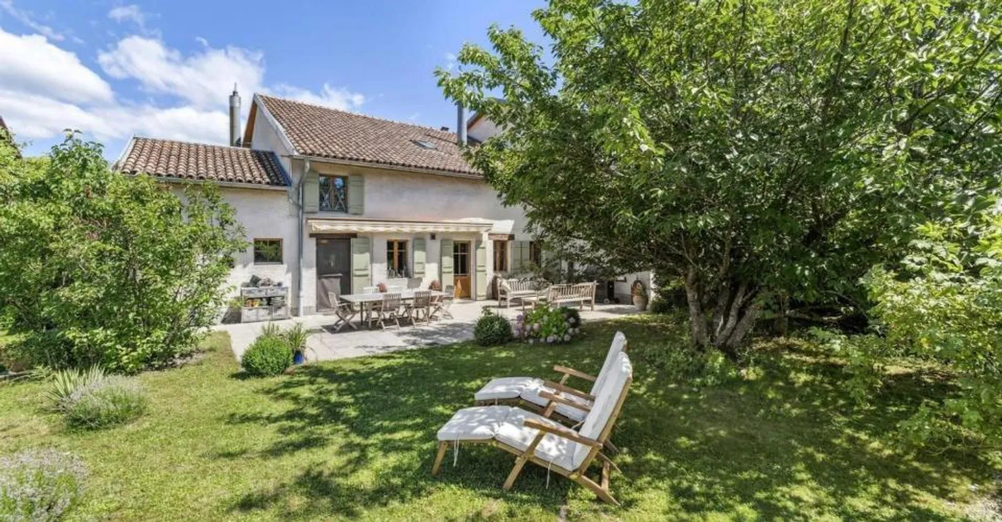 Magnifica casa con carattere nel cuore di Jussy - Foto 1 di 8