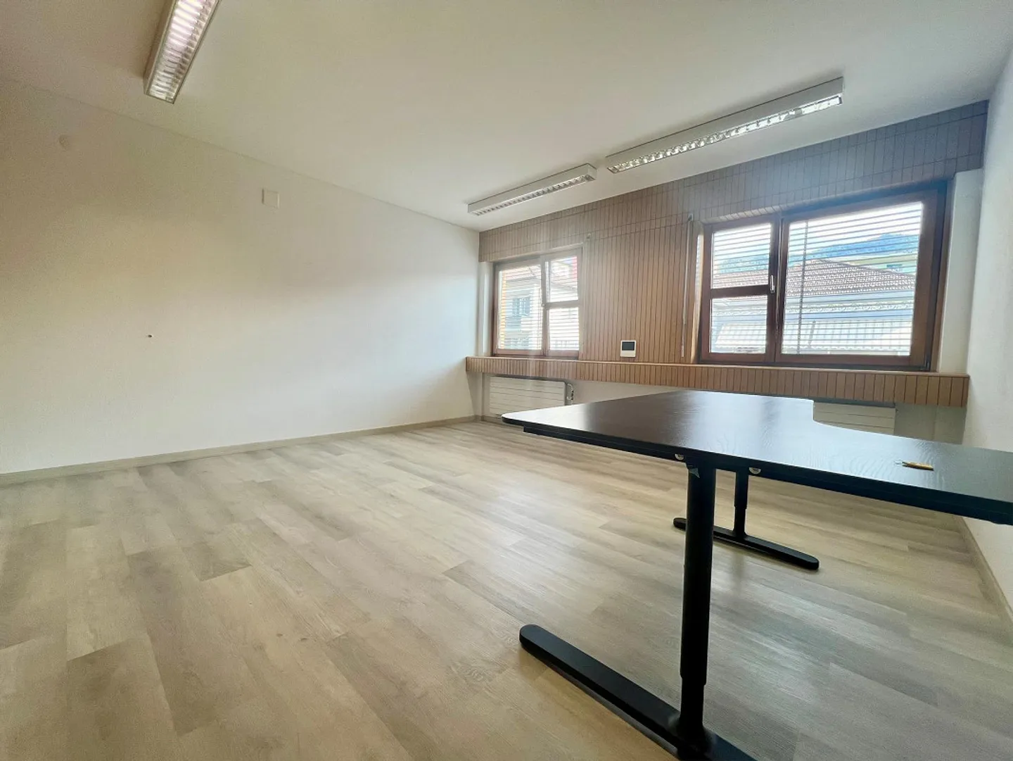 Ufficio di 16 m² a Chiasso con aria condizionata in affitto - Foto 3 di 7