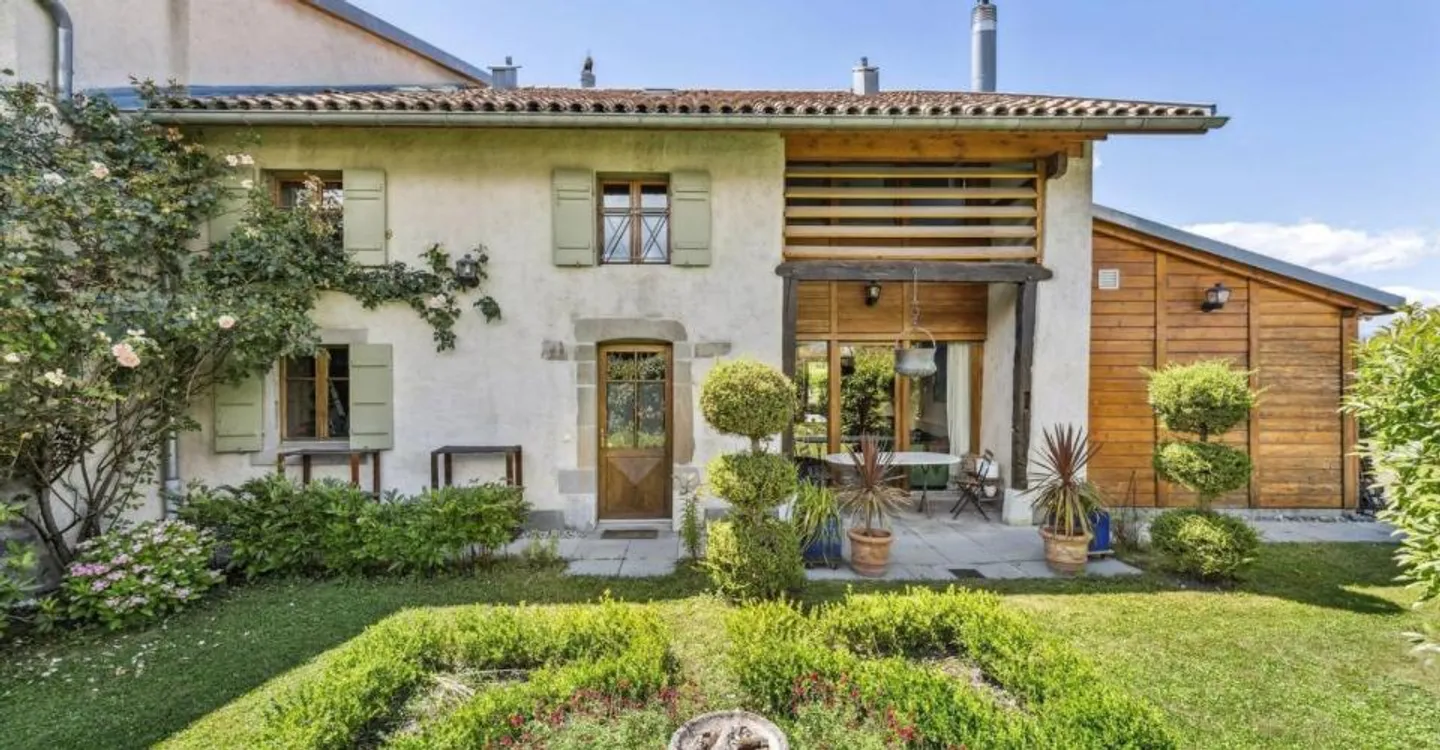 Magnifica casa con carattere nel cuore di Jussy - Foto 7 di 8