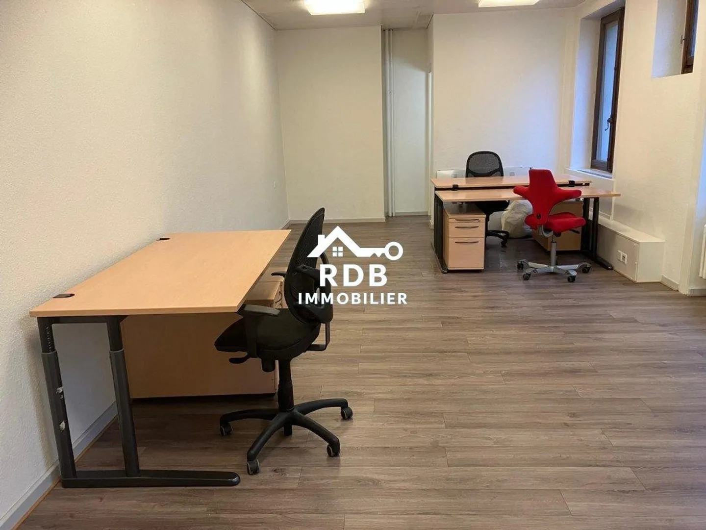 In affitto – Ufficio di 3 locali di 70 m² – Centro di Ginevra - Foto 2 di 13