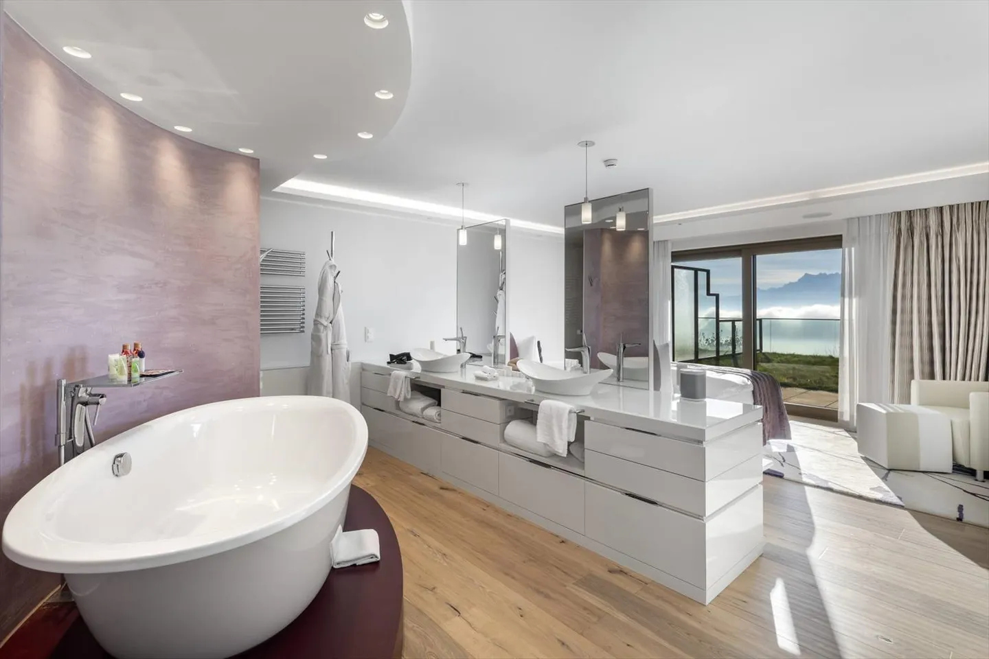 Prachtvolle 6.5-Zimmer-Wohnung mit atemberaubendem Blick auf den See - Foto 6 von 13