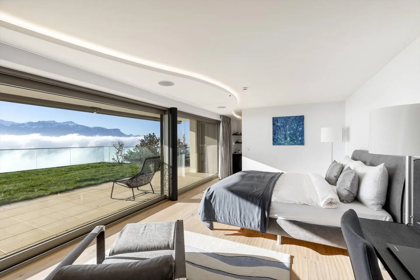 Prachtvolle 6.5-Zimmer-Wohnung mit atemberaubendem Blick auf den See - Foto 7 von 13