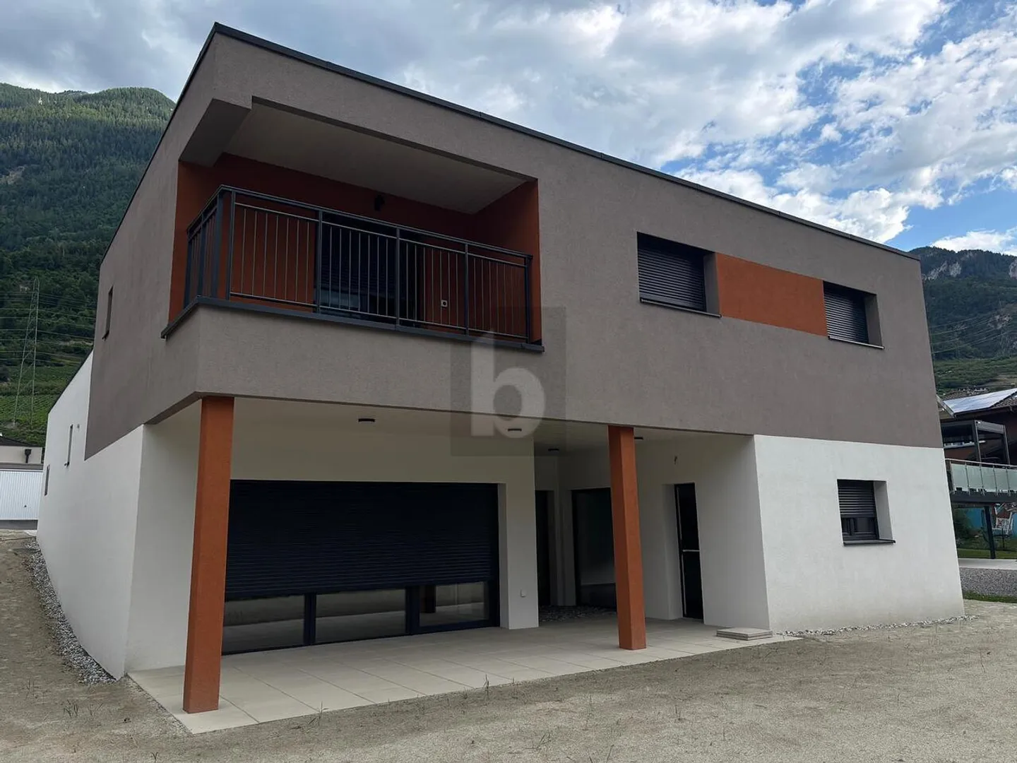 NEW AND PERFECTLY LOCATED! - Photo 1 of 6
