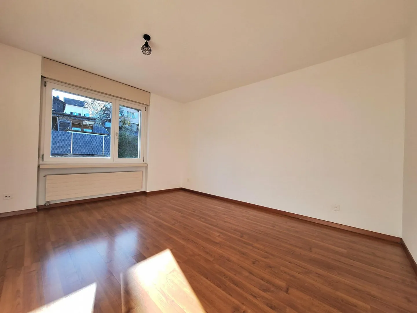 Luminaire, spacieux et central - Photo 5 sur 6