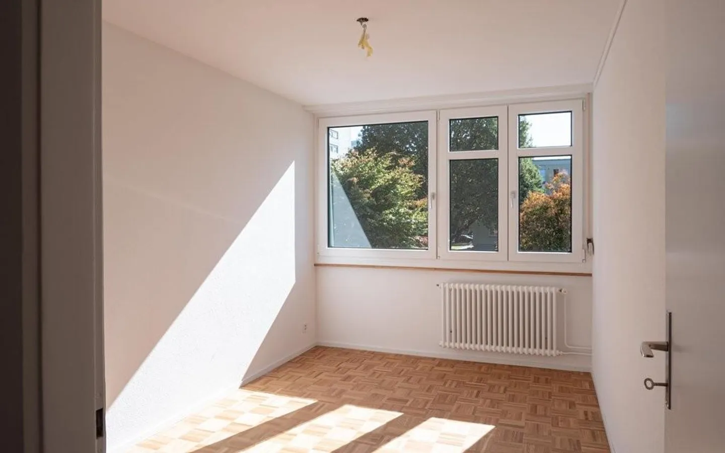 Your own row family house in Tscharni - Photo 7 of 8