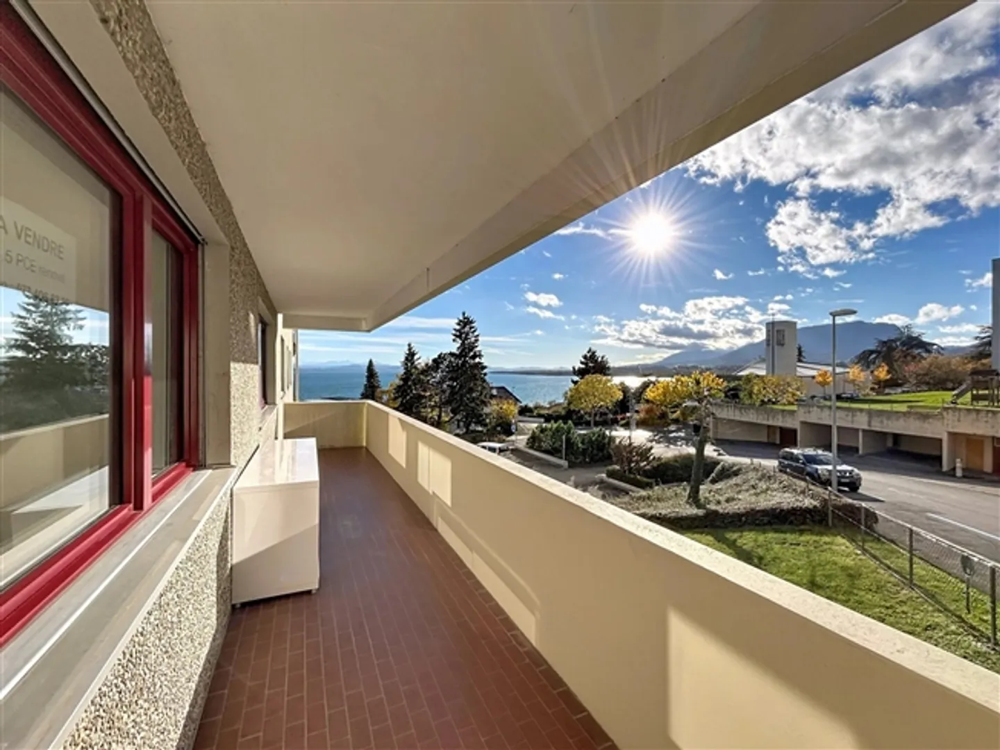 Appartement de vacances à Neuenburg avec vue sur le lac et les Alpes - Photo 1 sur 8