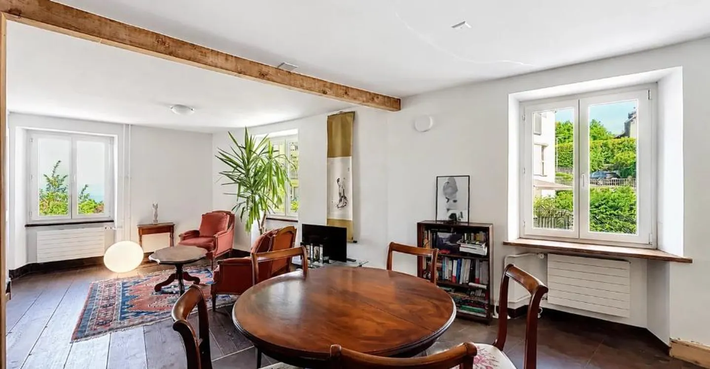 Beautiful village house in the heart of Saint-Légier! - Photo 2 of 13