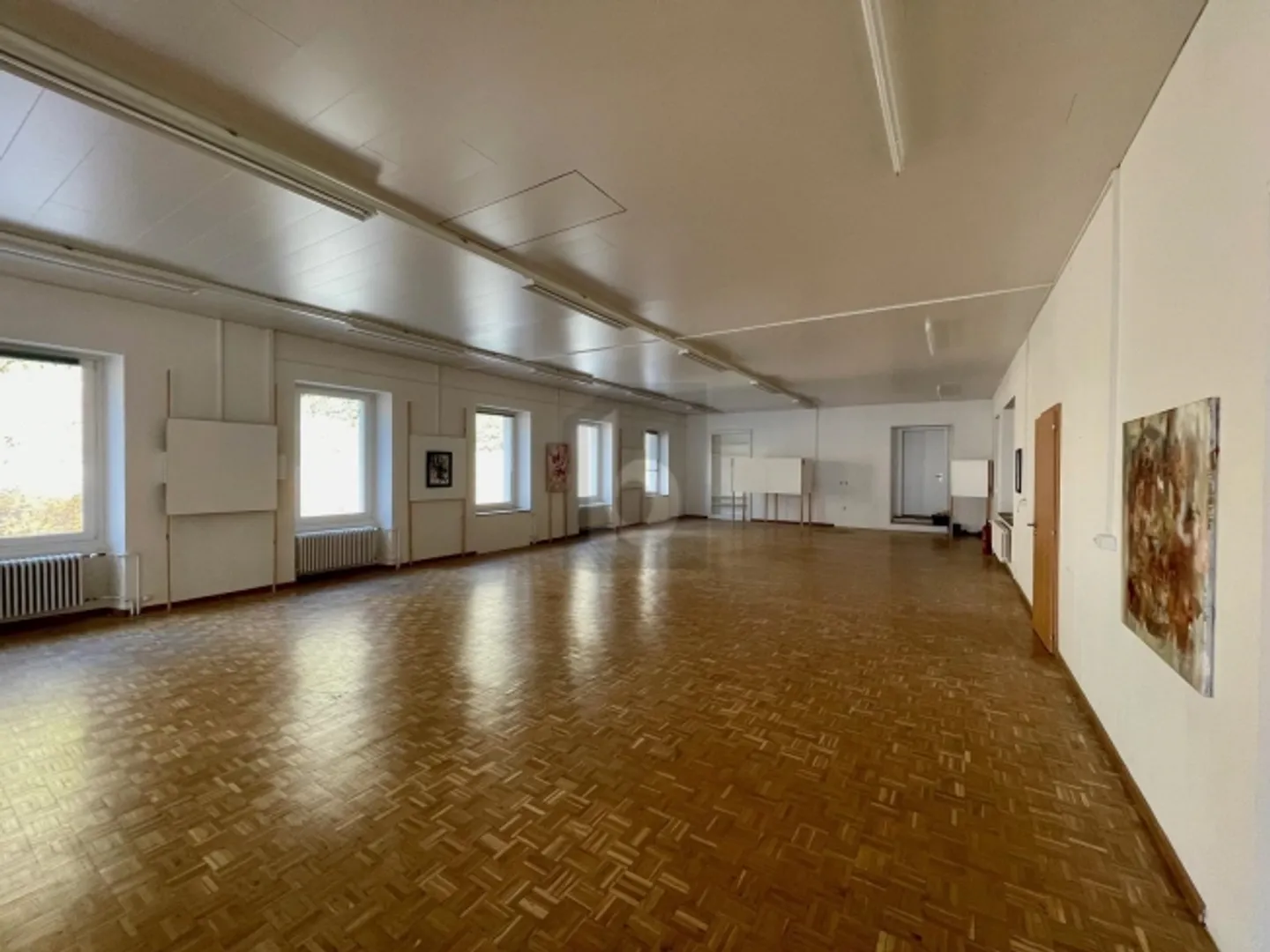 Spacious Commercial Space - Photo 1 of 4