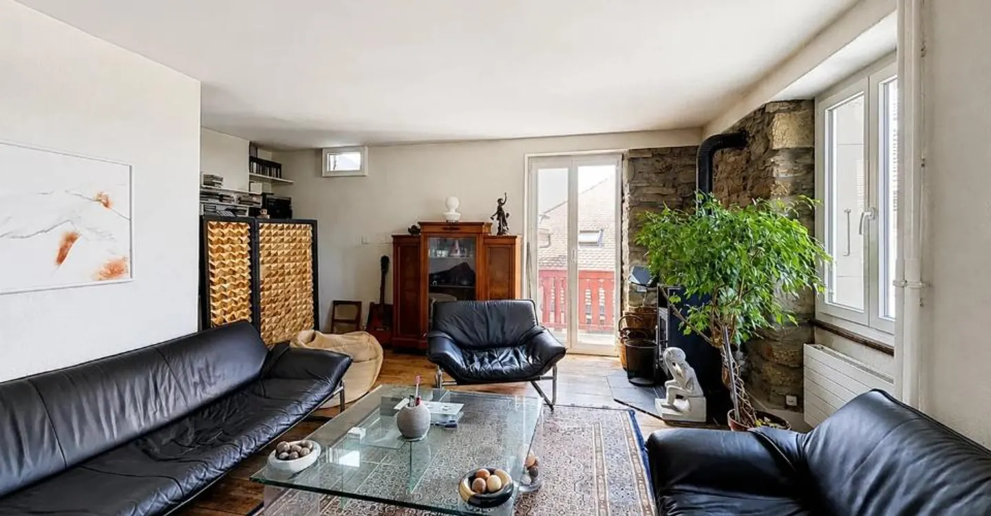 Beautiful village house in the heart of Saint-Légier! - Photo 7 of 13