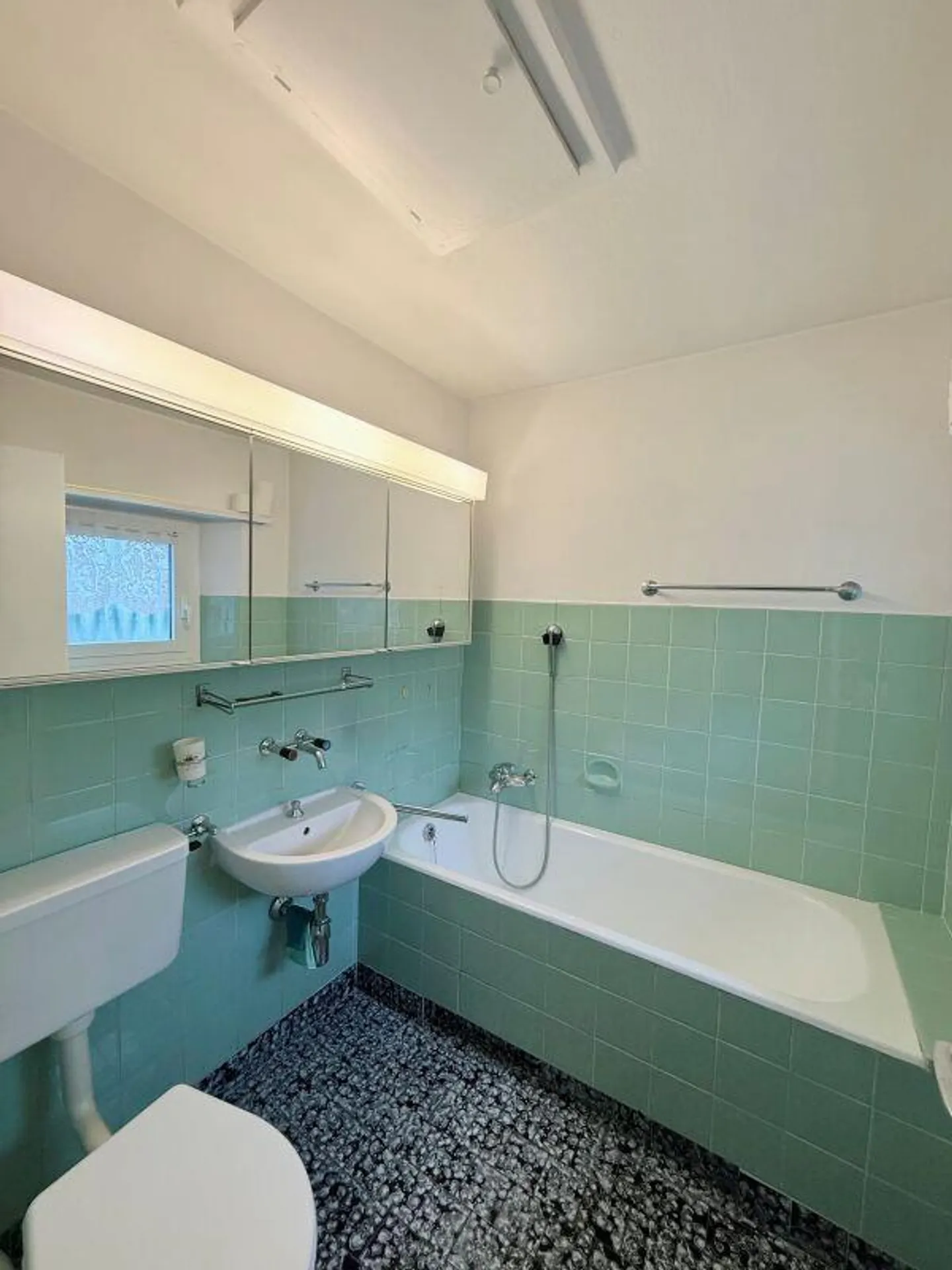 4.5 Zimmer im Kern von Montagnola - Foto 6 von 7