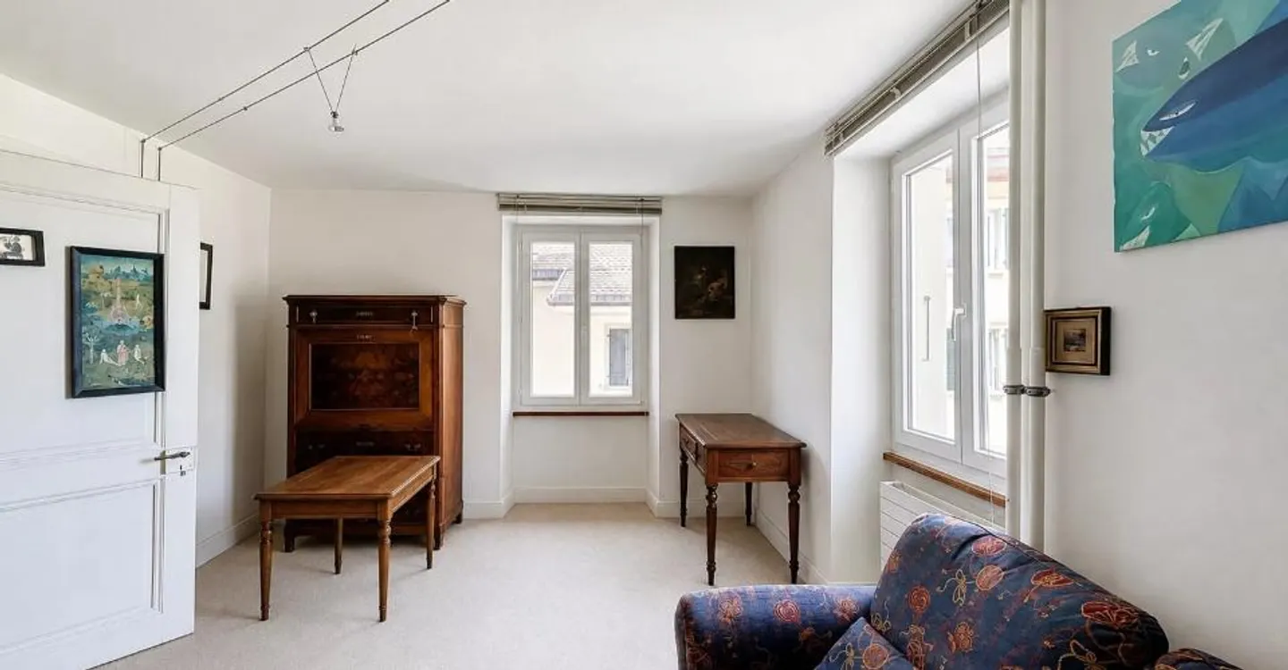 Beautiful village house in the heart of Saint-Légier! - Photo 11 of 13