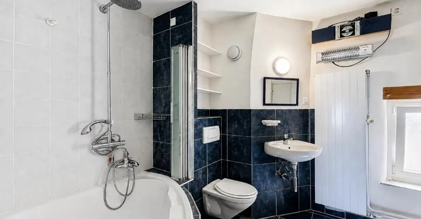 Beautiful village house in the heart of Saint-Légier! - Photo 12 of 13