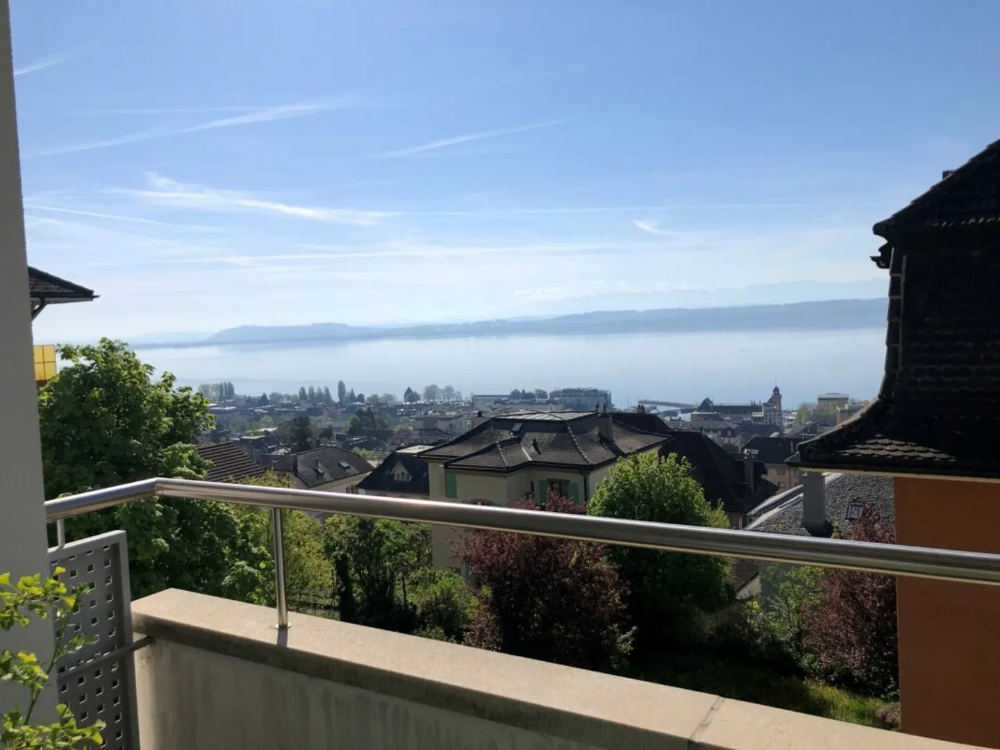 Beautiful modern and warm apartment - Photo 7 of 8