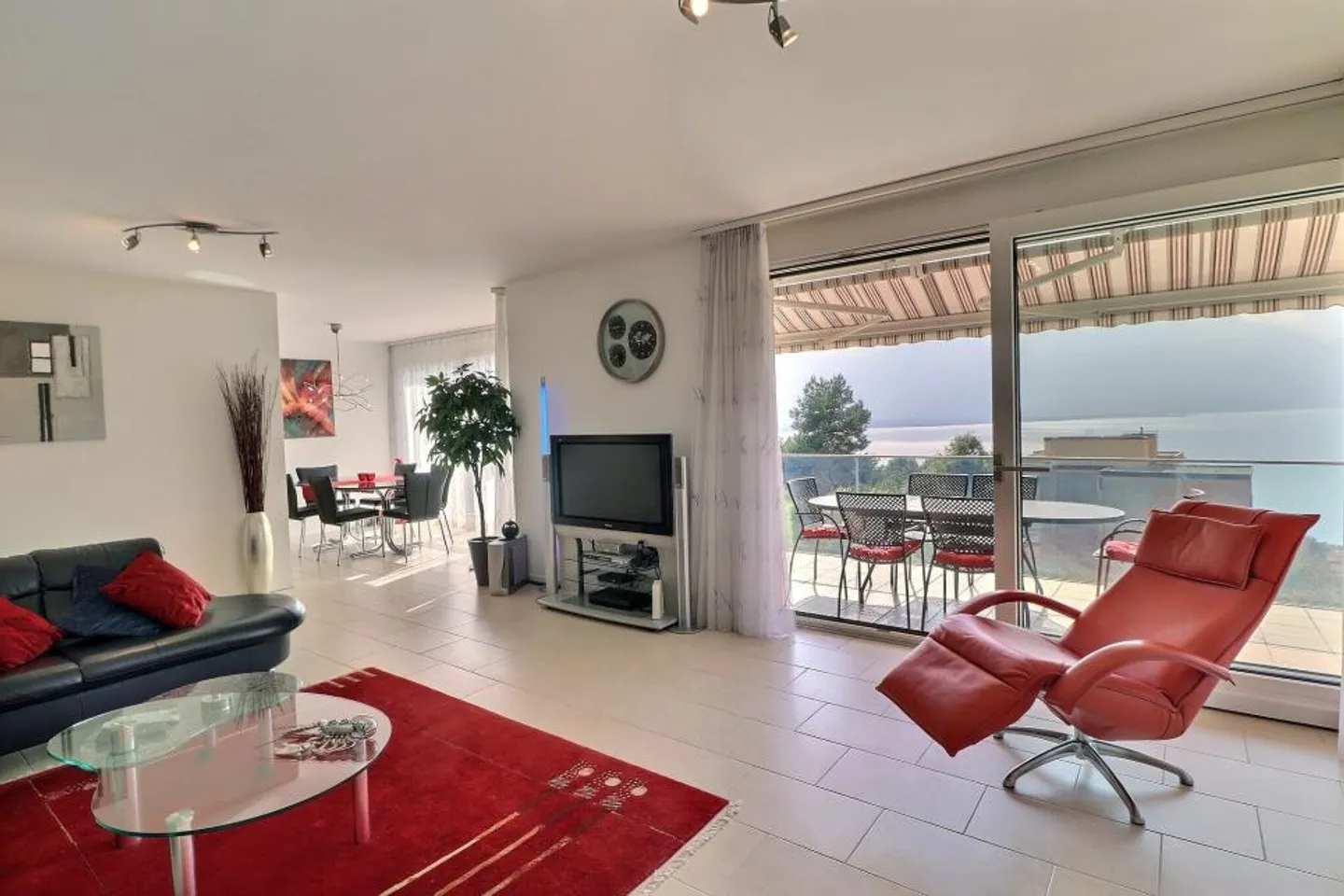 Comfort di una villa con una vista molto bella - Foto 2 di 13