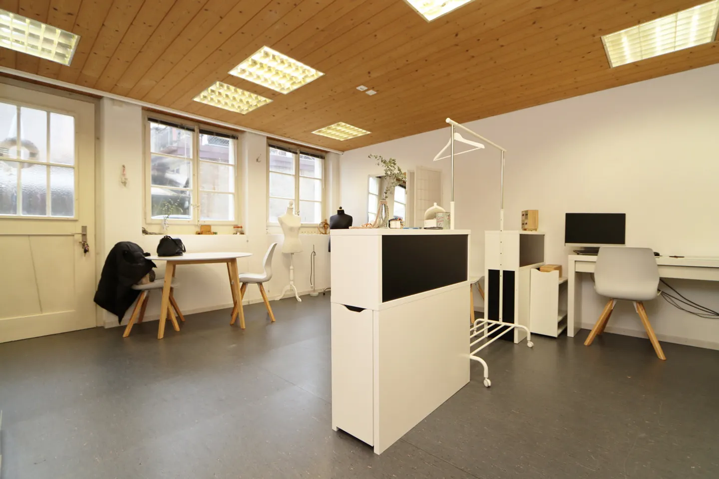 Spazio commerciale attraente di 58 m² in una posizione centrale a Burgdorf - Foto 2 di 4