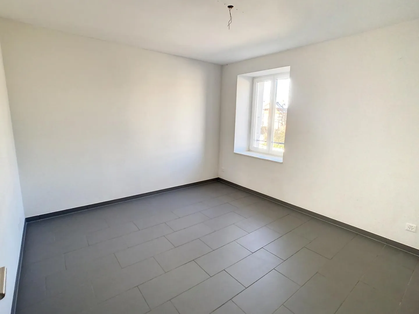 2.5 Room Apartment - Photo 7 of 9
