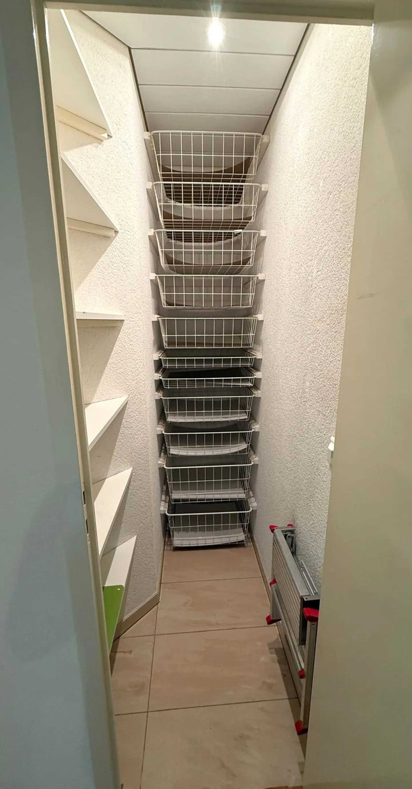 Grosszügige und helle 4.5-Zimmer-Wohnung mit Bergblick in Thun - Foto 17 von 18