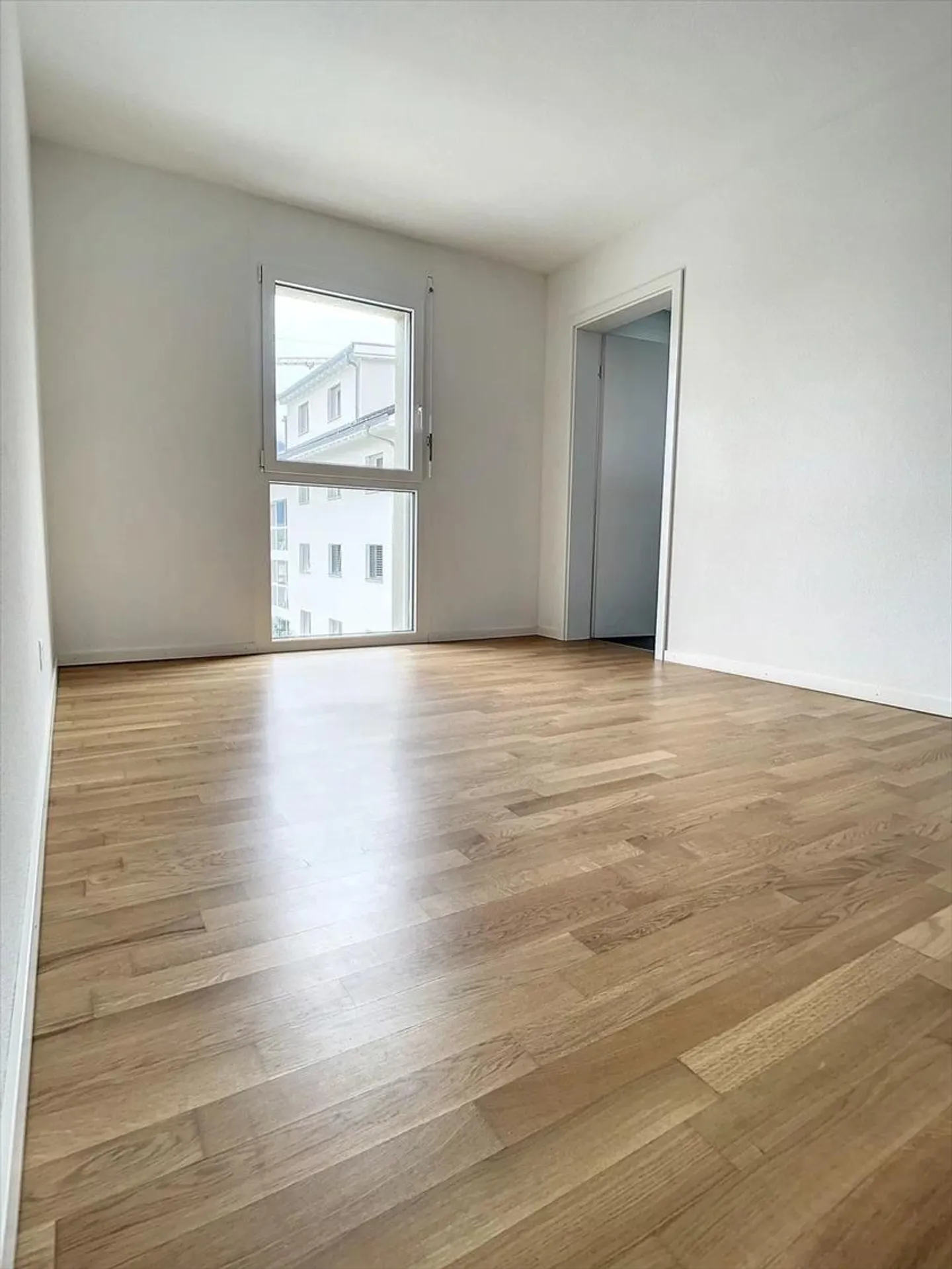 4.5 Room Apartment - Photo 5 of 11