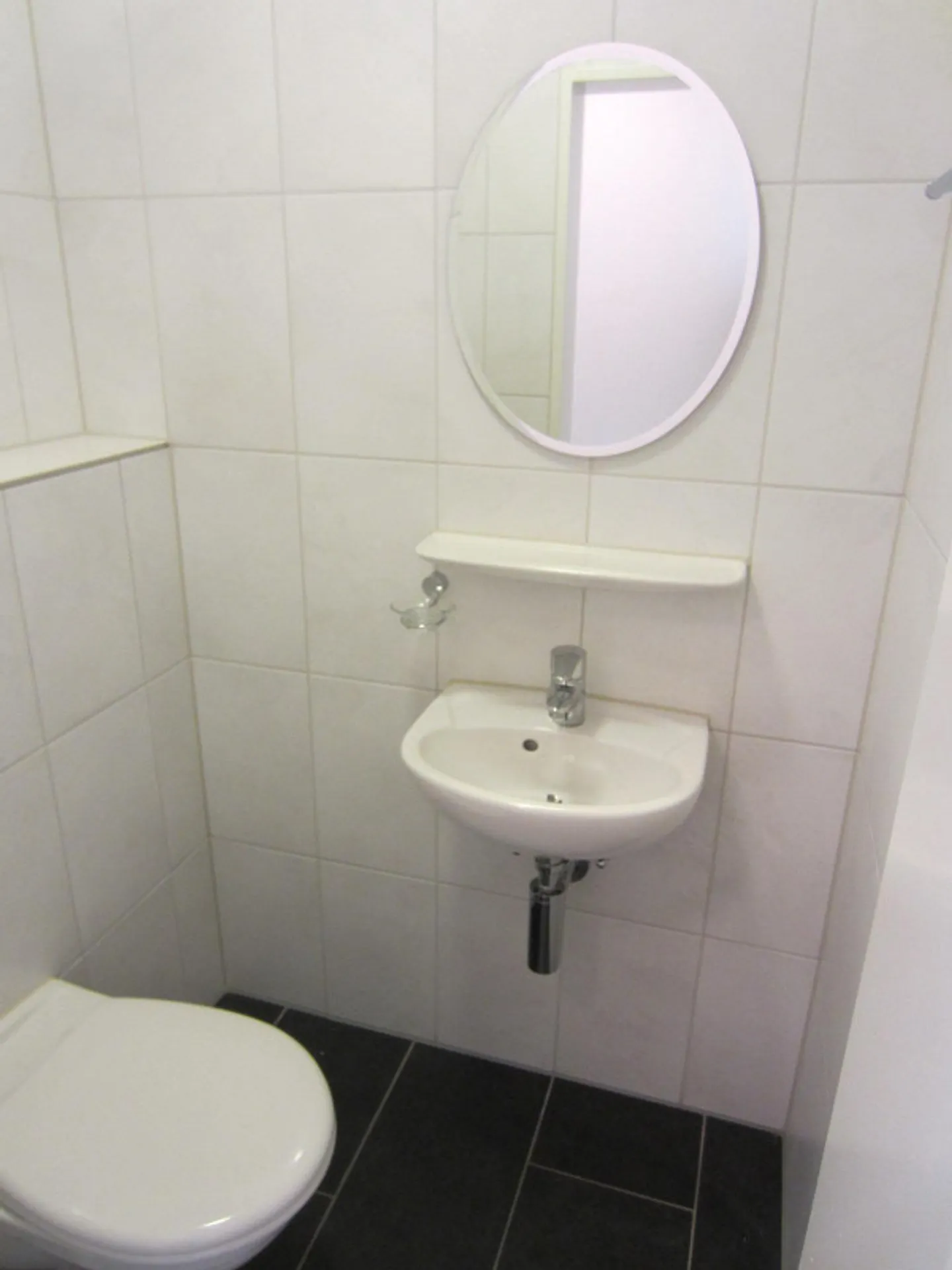 Appartamento luminoso di 4,5 stanze in affitto dal 01.04 - Foto 8 di 9