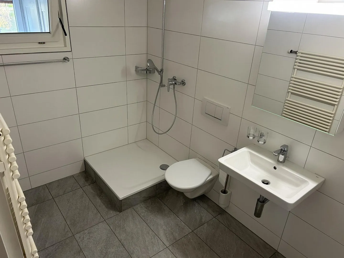 Dreamlike 5.5-room apartment with a view of the Aare in Thun - Photo 2 of 18