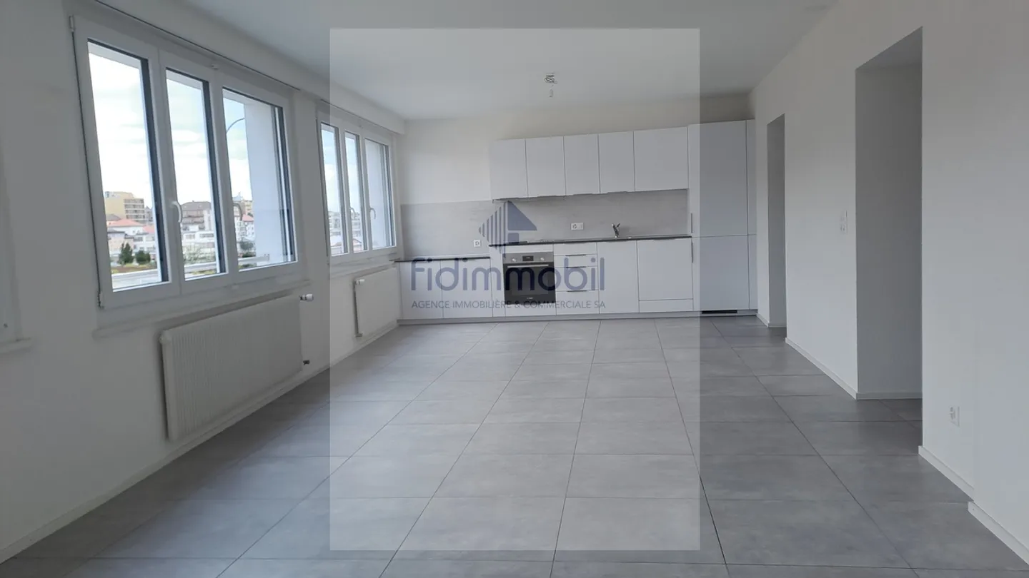 Appartamento 2,5 locali in edificio recentemente ristrutturato - Foto 1 di 4