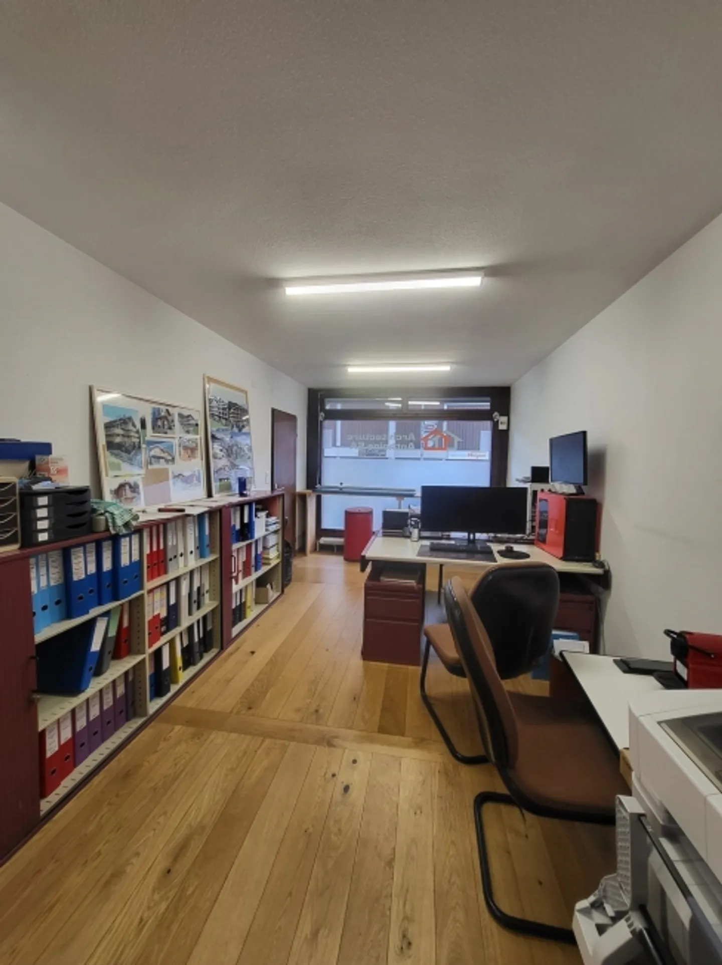 «SAVIESE Saint-Germain LOCALE COMMERCIALE - VISIBILITÀ OTTIMALE» - Foto 4 di 5