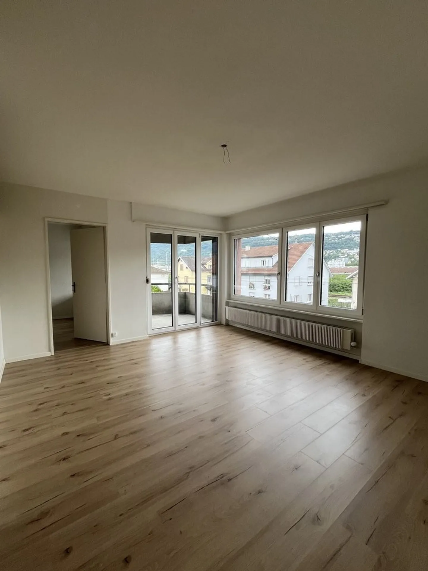 Un 2.5pcs à louer à Bienne / Ein 2.5 ZWG zu vermieten in Biel - Photo 2 sur 4