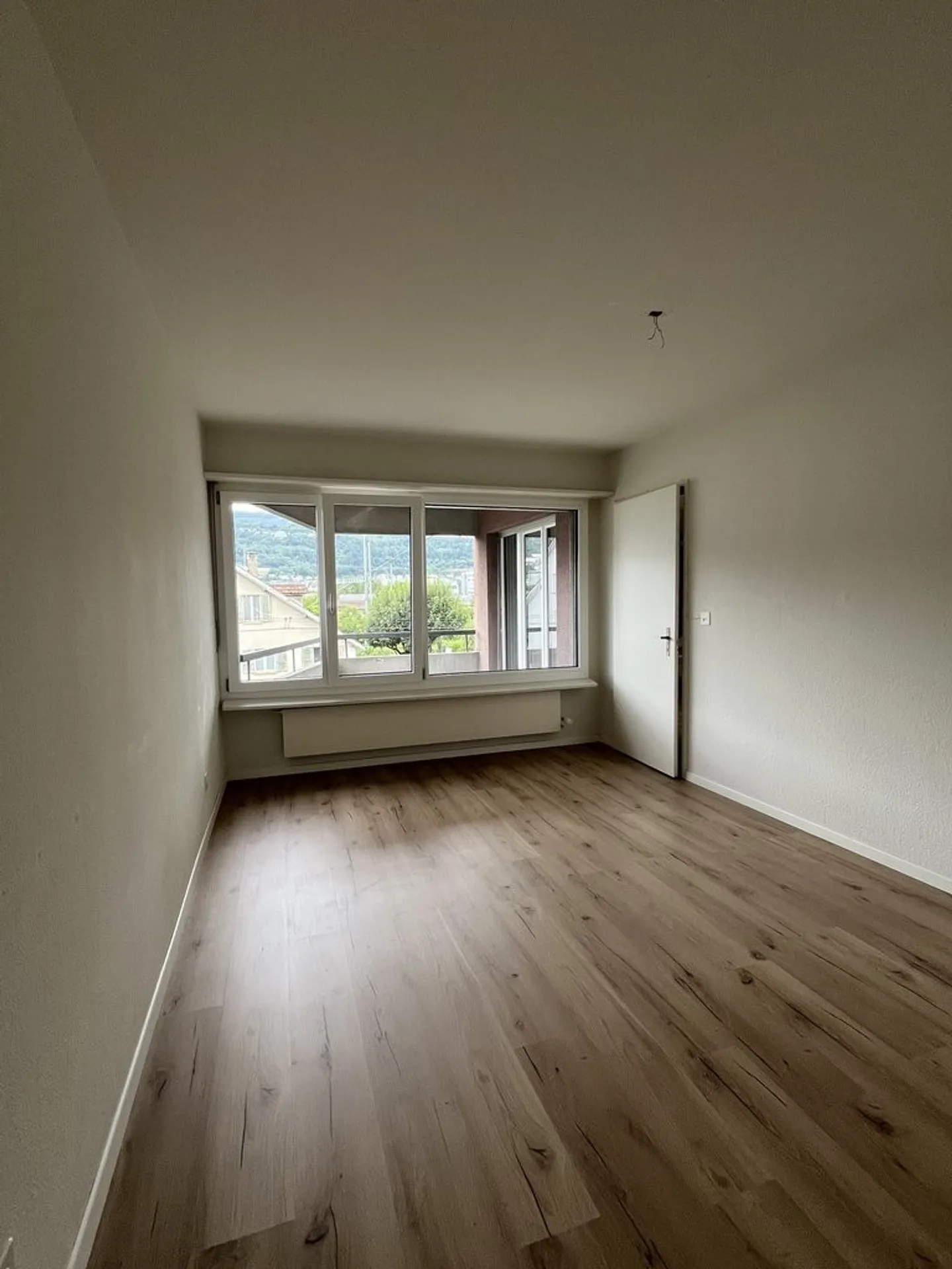 Un 2.5pcs à louer à Bienne / Ein 2.5 ZWG zu vermieten in Biel - Photo 3 sur 4