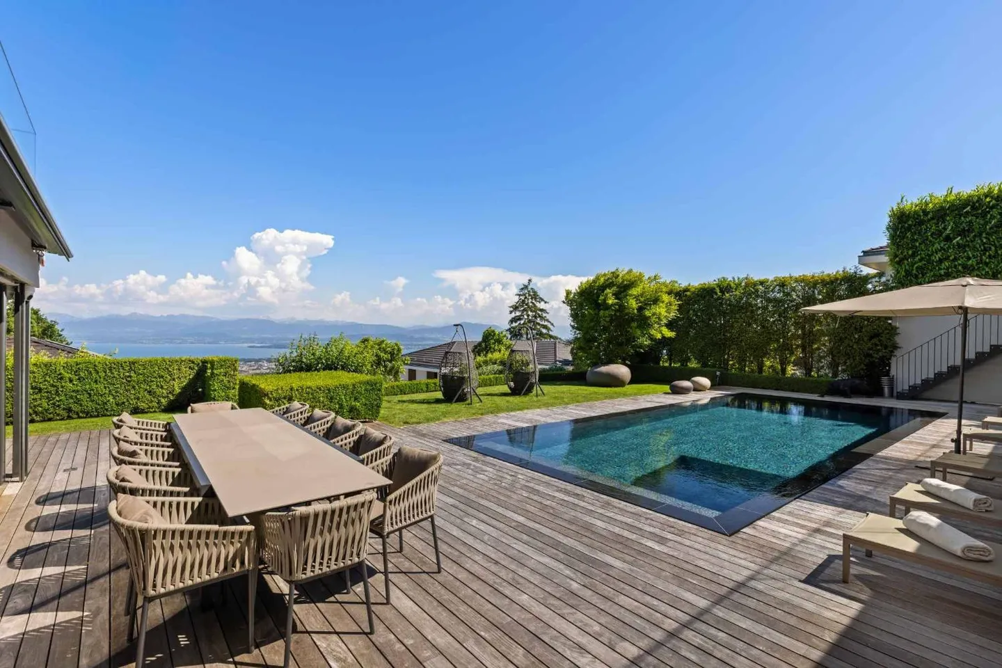 Proprietà lussuosa con vista panoramica - Foto 10 di 13