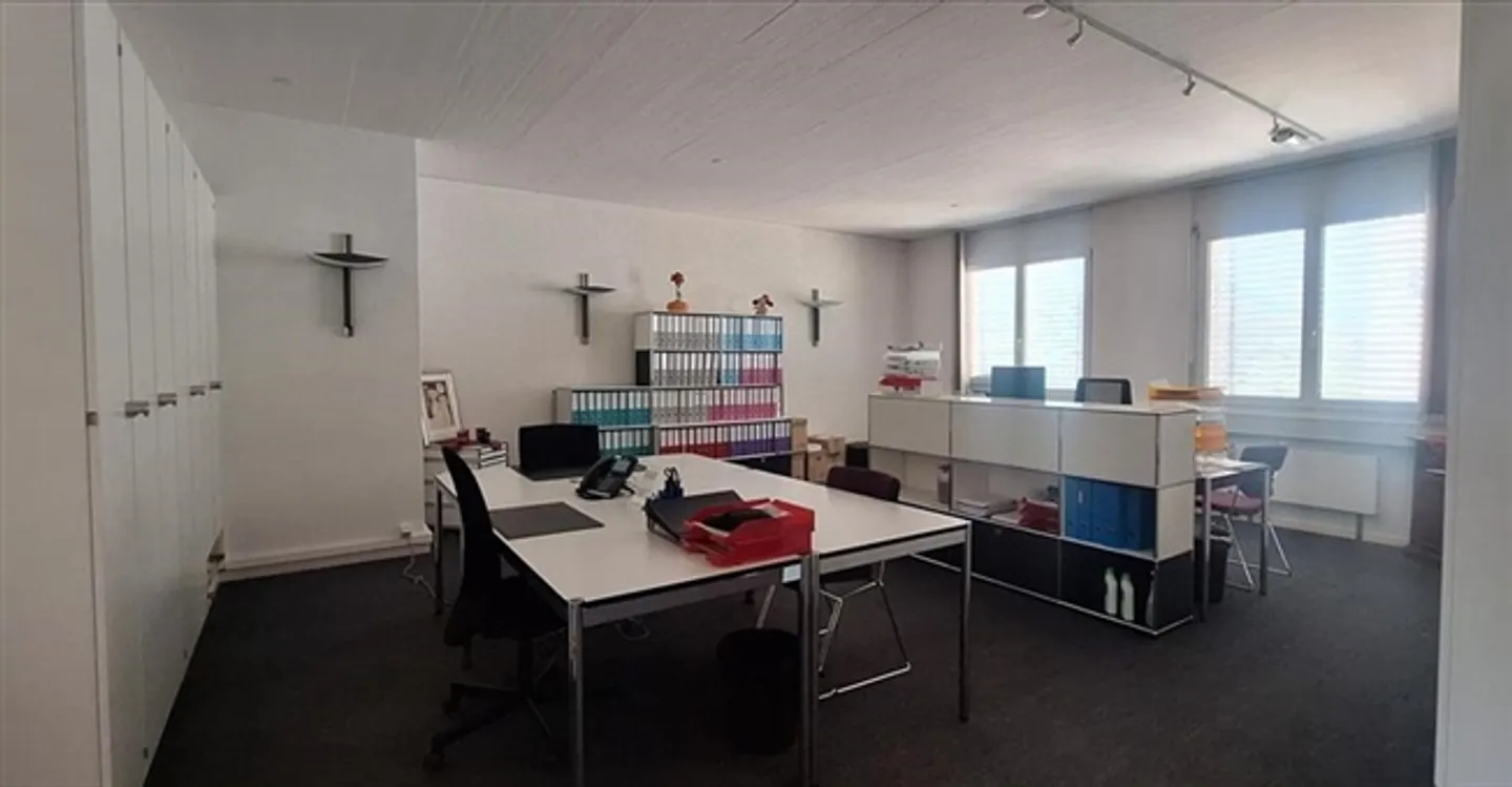 Büro 3 Zimmer - Foto 1 von 8