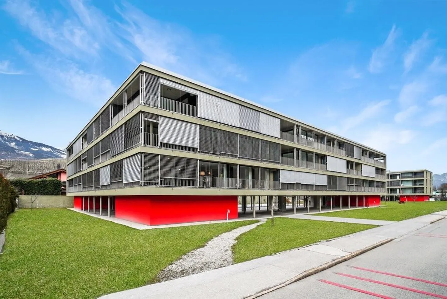 Cherchez-vous un logement moderne dans un quartier tranquille ? - Foto 1 di 9