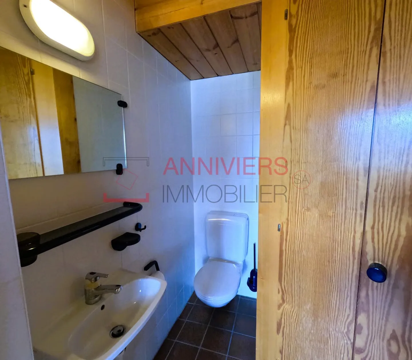 Charming Chalet in the Heart of Nature in Grimentz - Photo 9 of 13