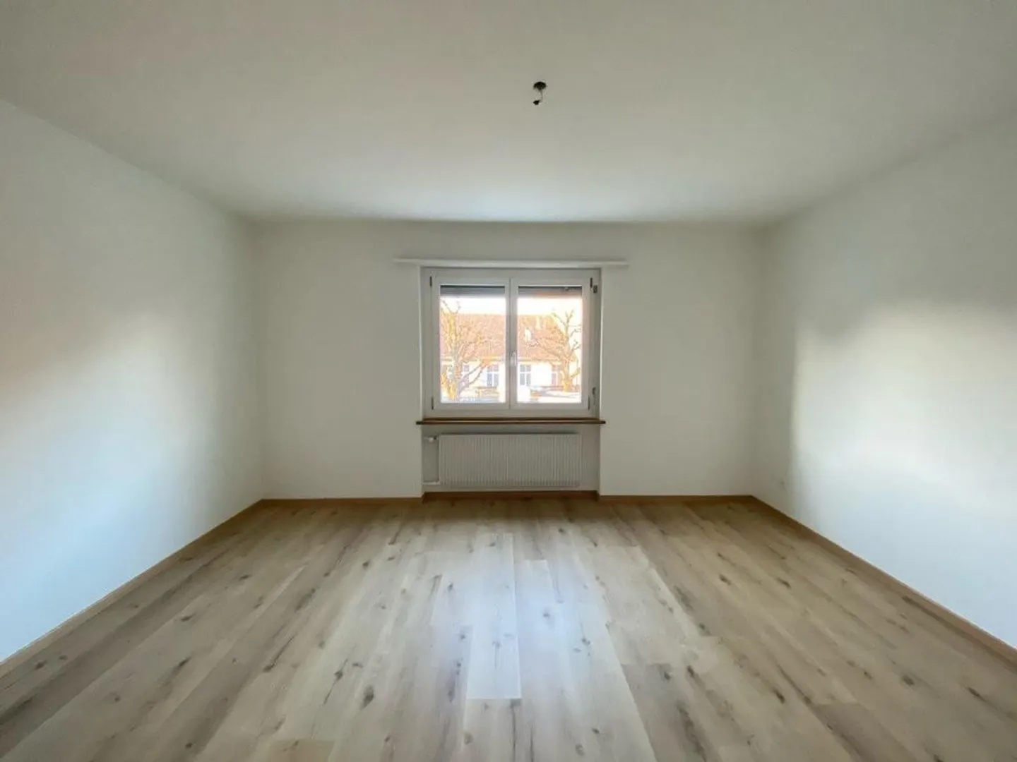 Central living on Libellenweg: Cozy 2-room apartment in Lyss - Photo 6 of 8