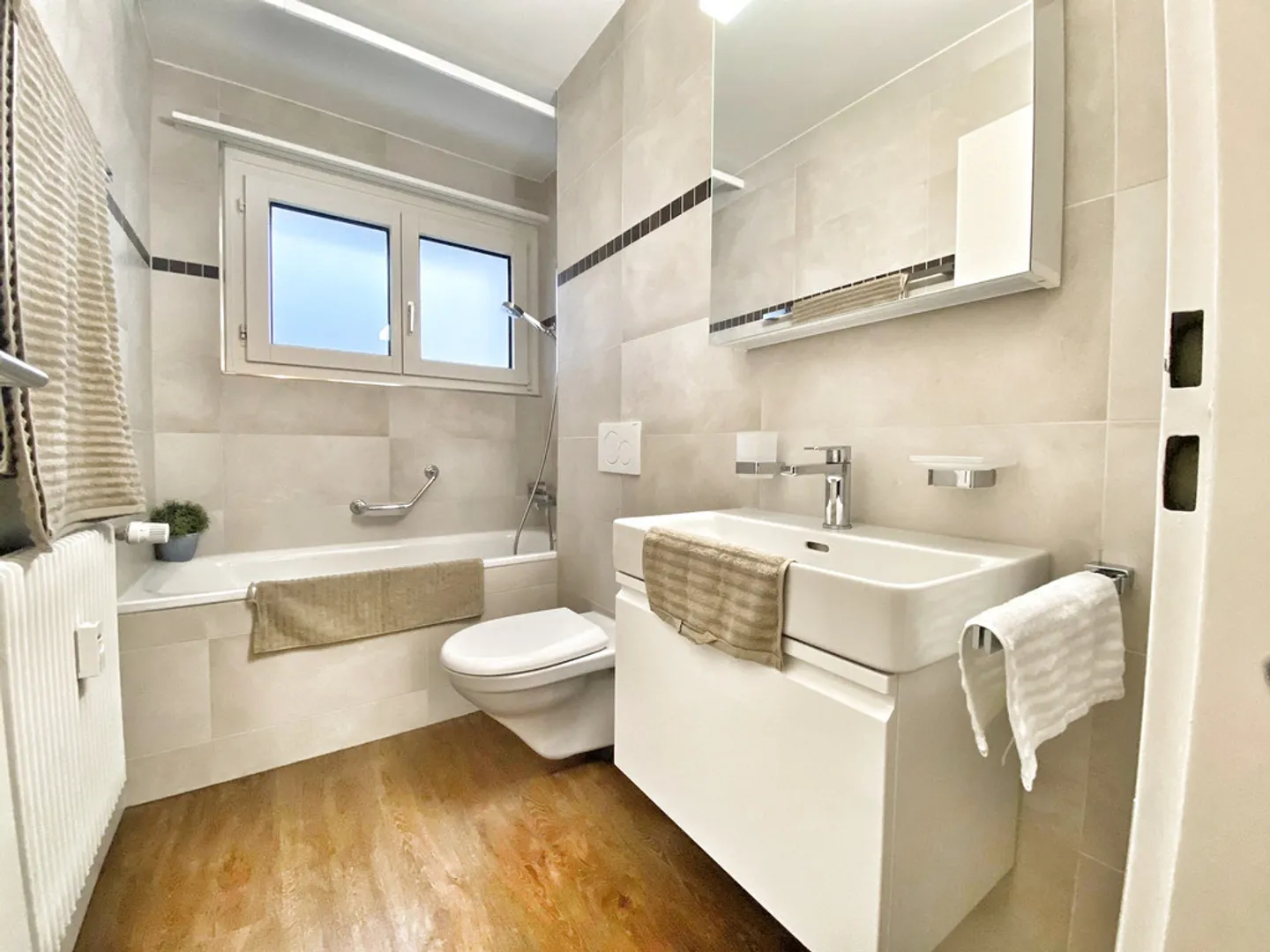 Living in the heart of Winterthur Seen - Photo 2 of 6