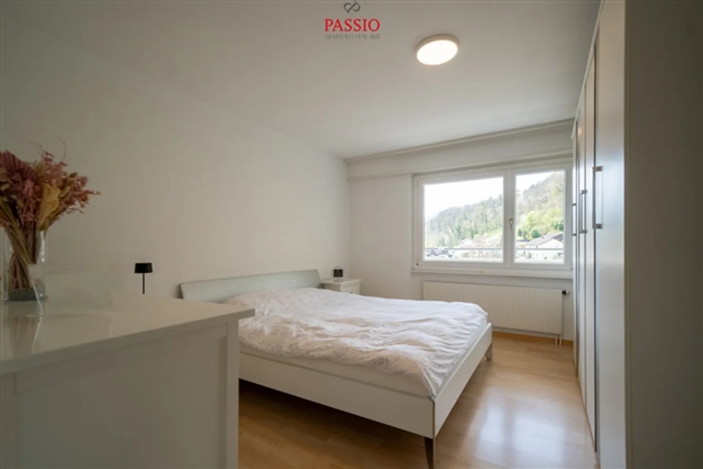 Appartement spacieux de 6,5 pièces avec vue panoramique et deux balcons - Photo 20 sur 20