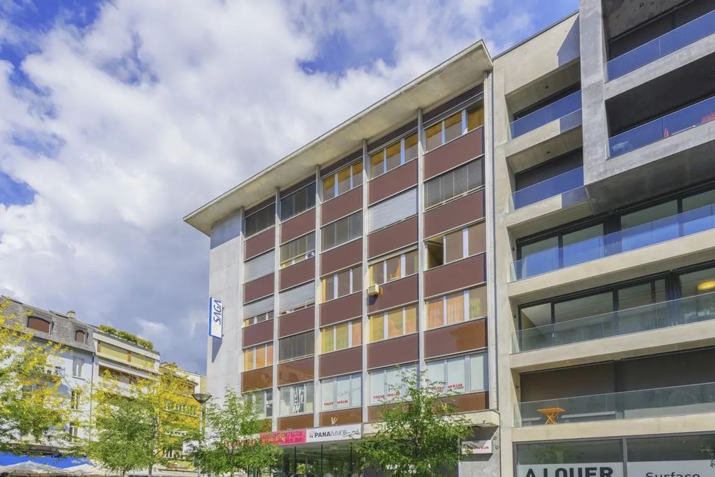 Mittel-Stadt / Bureau à louer - Photo 1 sur 4