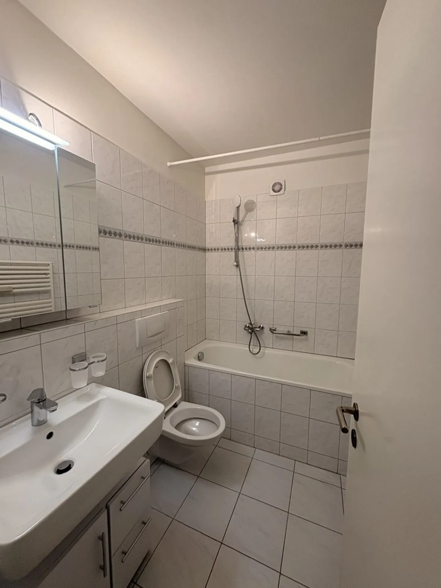 2.5 Room Apartment - Photo 4 of 6