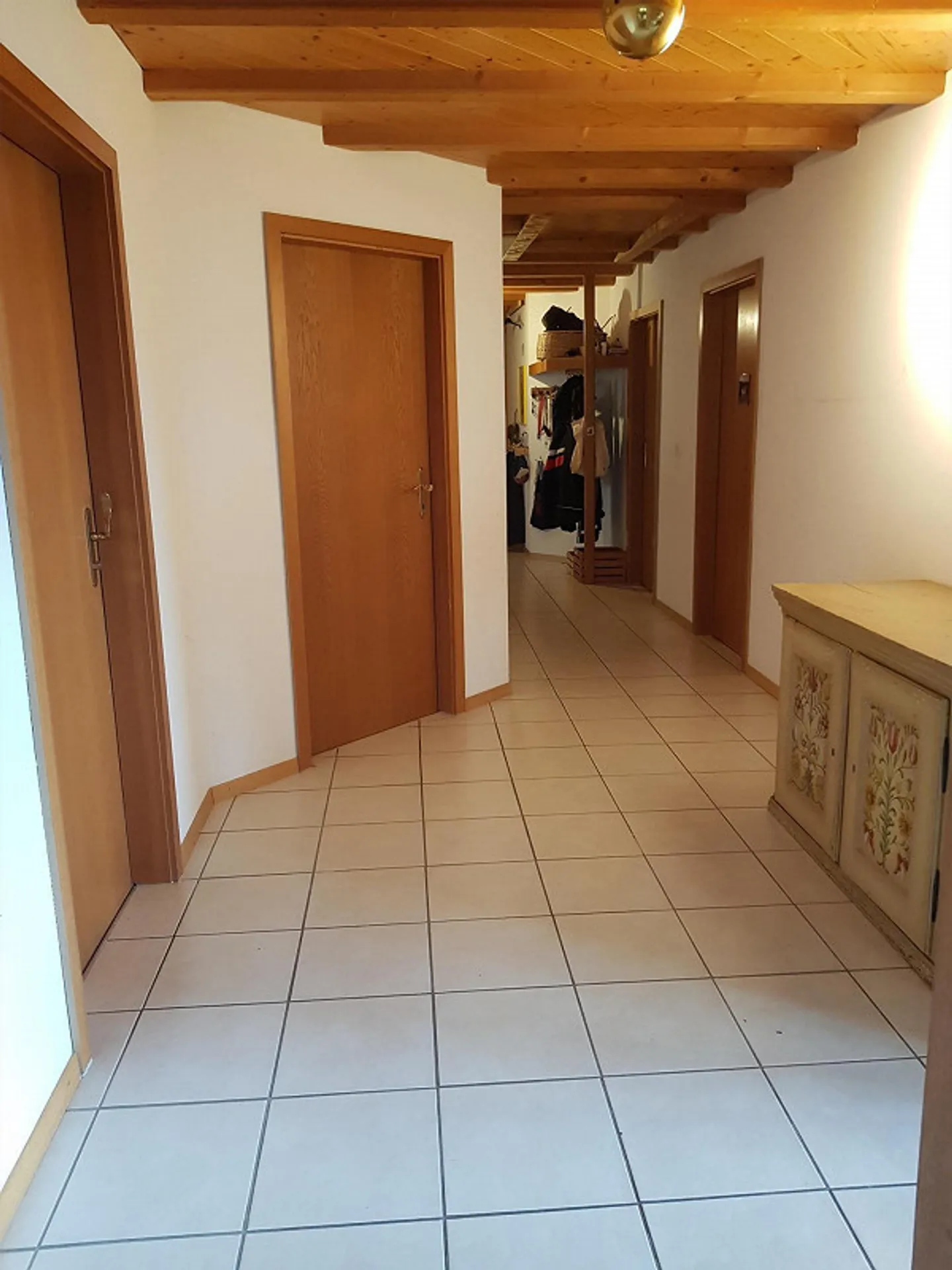 Charmante Wohnung mit Alpensicht - Foto 2 von 19