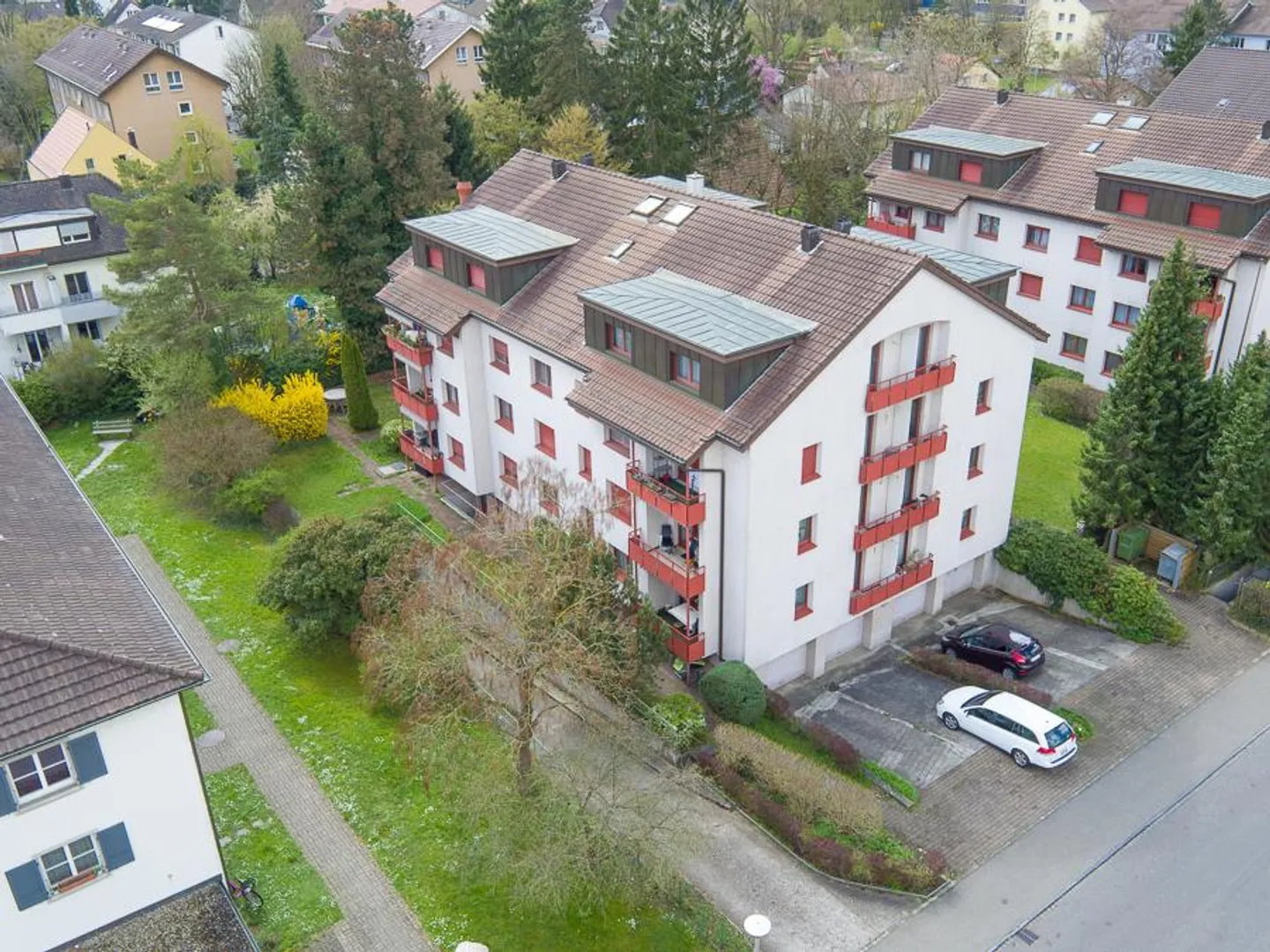 Charmant appartement 3 pièces - Photo 1 sur 4
