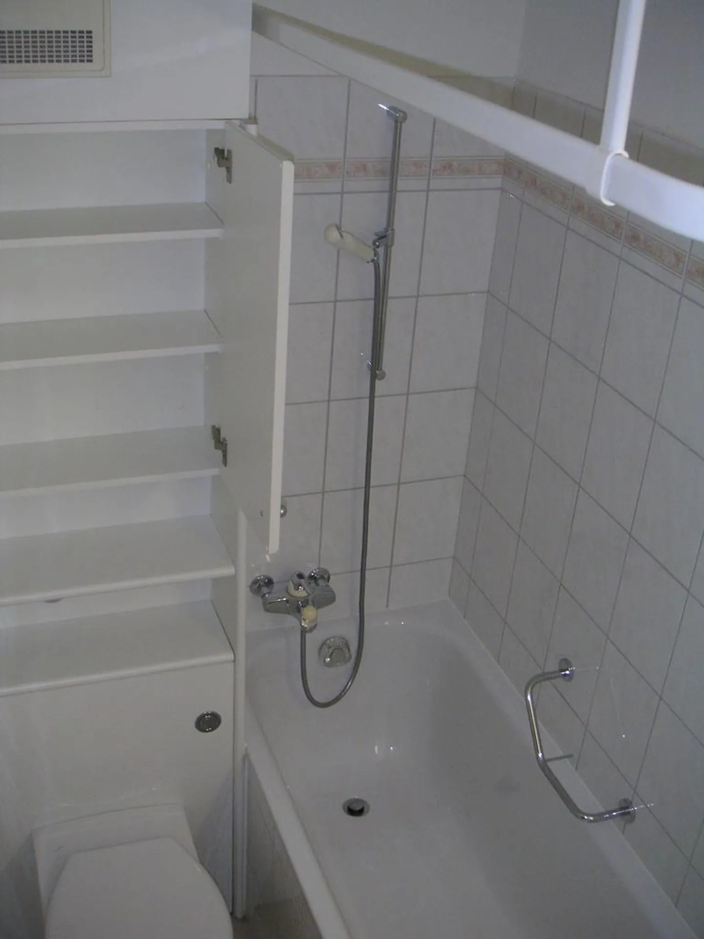 Charmant appartement 3 pièces - Photo 4 sur 4