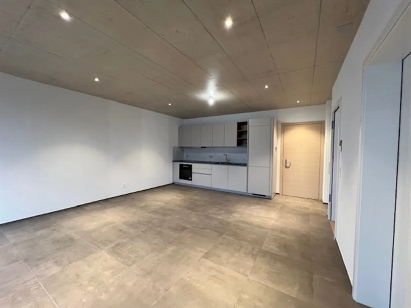 «Zu vermieten Hervorragende moderne und helle 2.5-Zimmer-Wohnung-1. OG» - Foto 3 von 7