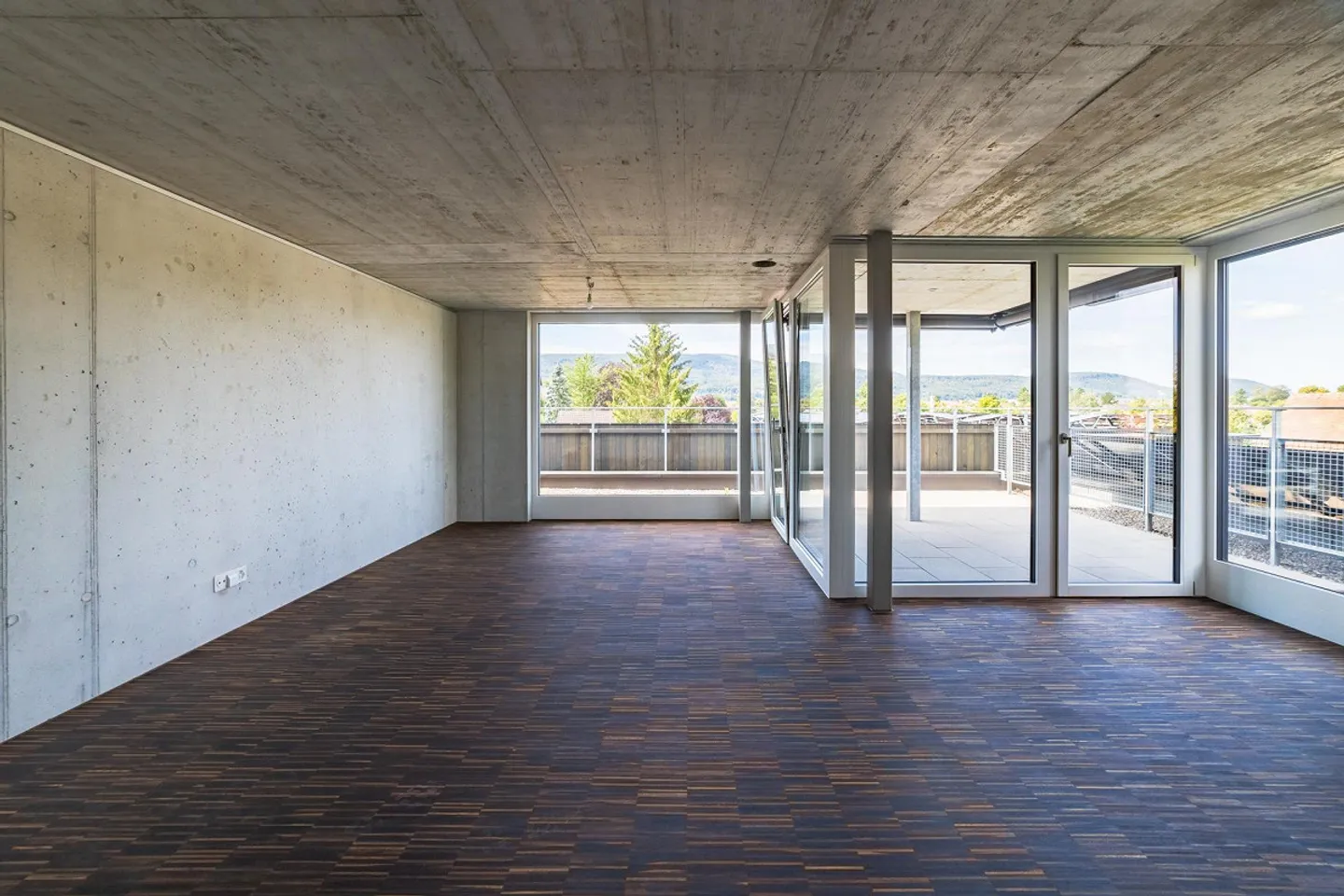 Penthouse apartment with 3.5 rooms - Photo 3 of 10